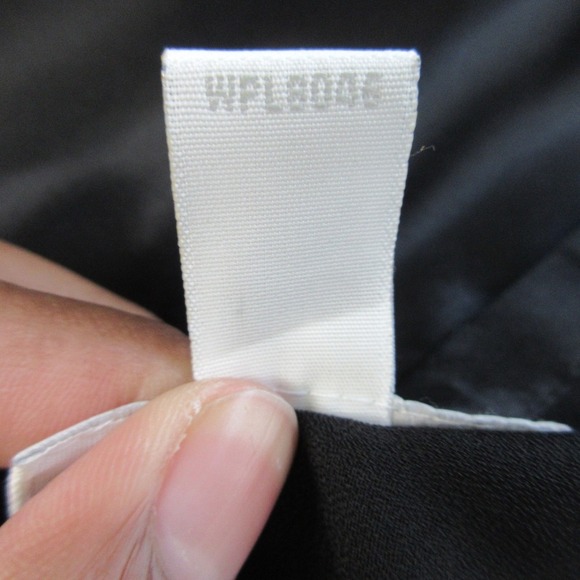 Charter Club Black 100% Silk Midi Skirt 14 Black Lined Flowy Minimalist 182 - Picture 2 of 8